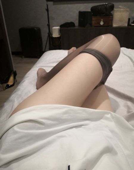 后浪电视剧40集免费播放可投屏