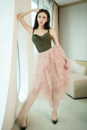女女女