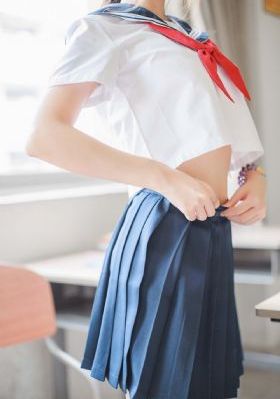 梦莹和翁屋顶欢爱十八集